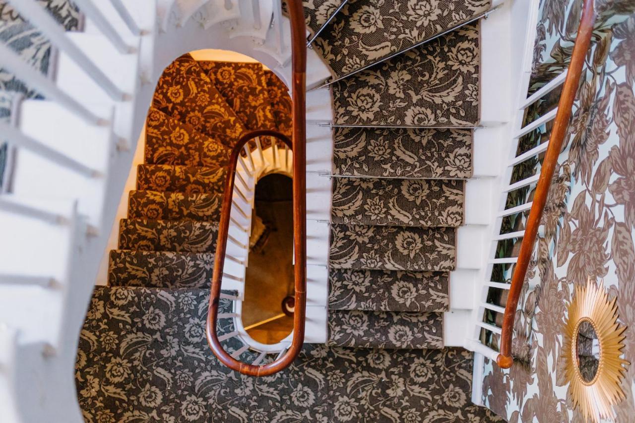 The Bull Hotel สโตนี สแตรทฟอร์ด ภายนอก รูปภาพ